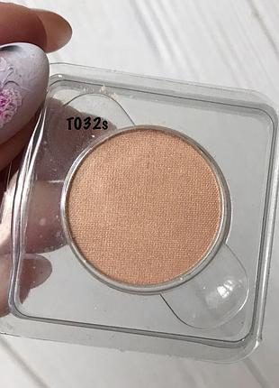 Штучна тінь т032ѕ {oriental beige} make up atelier