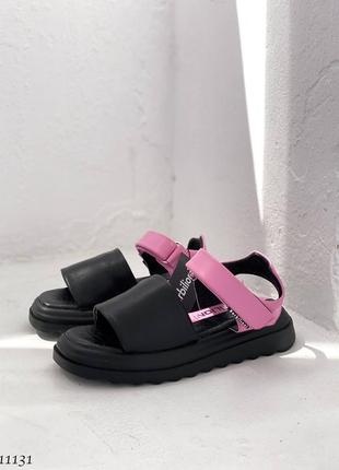 Босоніжки шкіряні