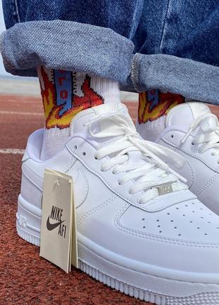 Nike air force 1 classic white premium