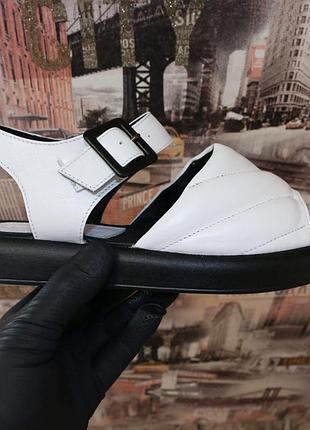 Босоножки женские  кожаные  цвет белый  footstep код -(513) бел 41