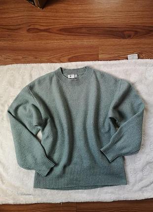 Оливкова кофта