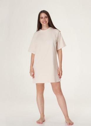 Трикотажное платье футболка  missguided