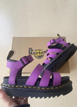 Dr. martens