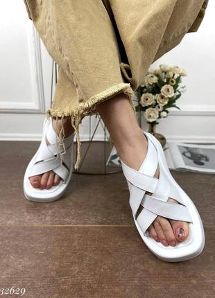 Босоніжки, білі босоніжки5 фото