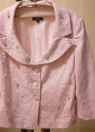 Шикарный жаккардовый жакет в стиле жаклин кенеди