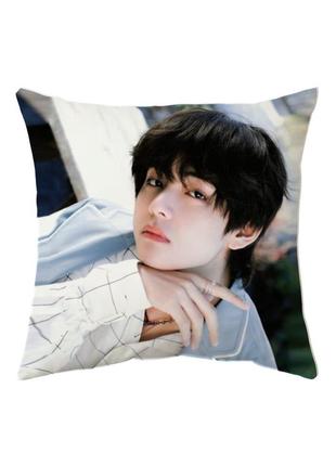 Подушка кім тэхен bts 40*40 см