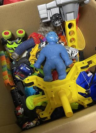 Коробка игрушек