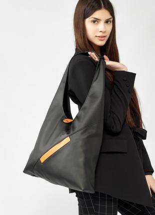 Вместительная женская сумка sambag hobo m черная5 фото