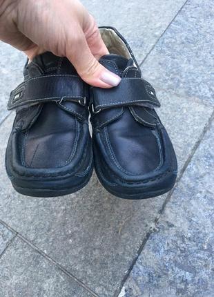 Кожаные туфли, мокасины на липучках синие5 фото