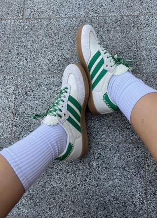 Нереальні кросівки колаборація adidas samba x wales bonner бежеві з зеленим5 фото
