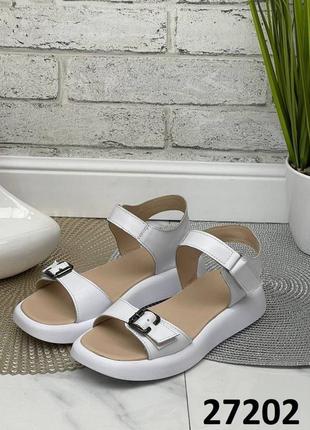 Классические босоножки на низком ходу липучка натуральная кожа замш