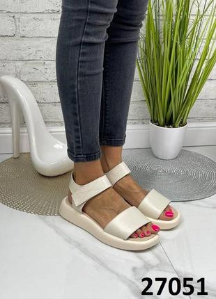 Классическая модель босоножки на липучки натуральная кожа замш