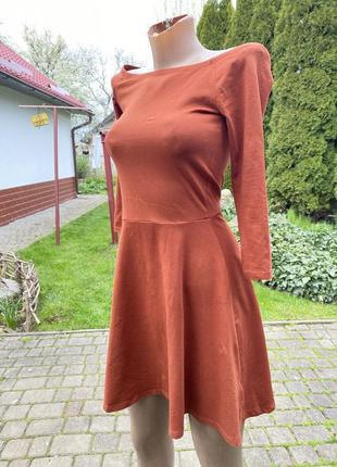Плаття коричневого кольору розмір s