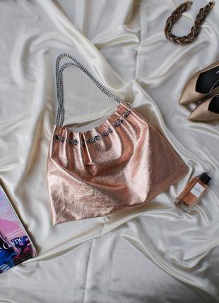 Актуальна золотиста сумка