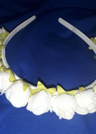 Обруч ручної роботи білий