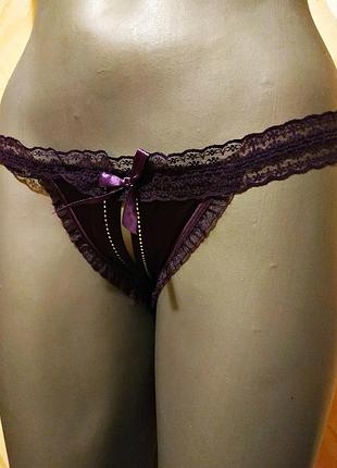 Эротическое белье, трусики с разрезом