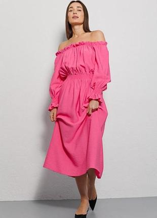 Платье женское летнее с открытыми плечами макси розовое modna kazka mkar69037-22 фото