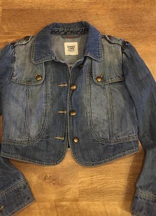 Джинсовый пиджак esprit