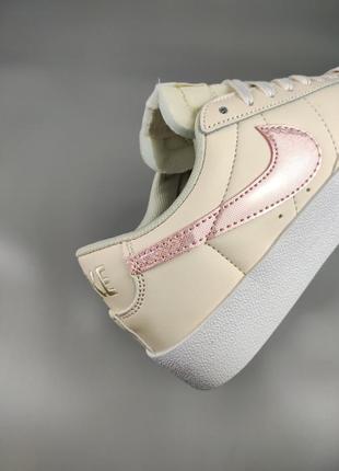 Кросівки nike blazer low desert sand pink4 фото