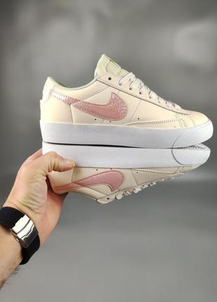 Кросівки nike blazer low desert sand pink1 фото