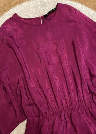 Шикарное платье цвета фуксия жаккард сатин вискоза8 фото