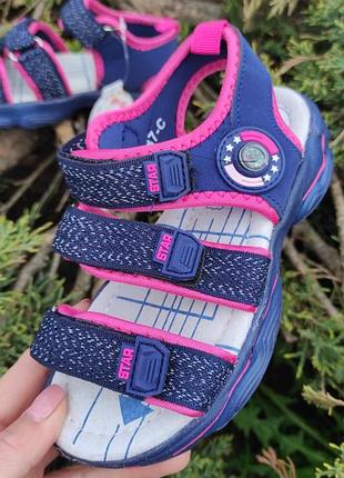 Дитячі босоніжки/сандалі для дівчинки том.м розміри 26-31. детские  босоножки