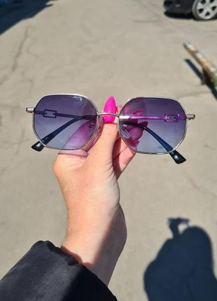 Солнцезащитные очки. женские очки1 фото