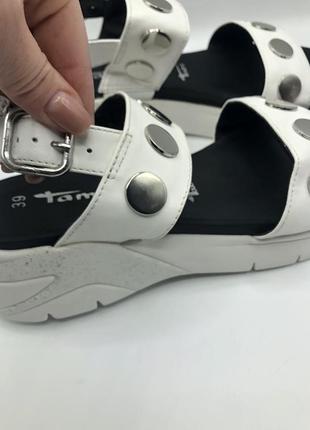 Оригинал женские кожаные босоножки tamaris6 фото