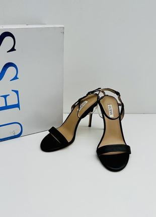 Кожаные босоножки guess 39р.оригинал