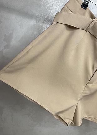 Шорты, р.18(52) 3