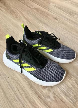 Кросівки adidas