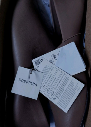 Кожаные базовые кофейные лоферы premium reserved натуральная кожа бежевые кофе с молоком