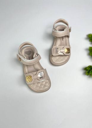 Босоніжки дитячі - взуття для дівчинки4 фото