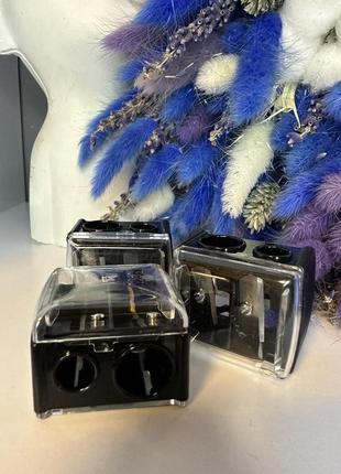 Оригінал nyx professional makeup sharpener косметична точилка для олівців оригинал точилка2 фото