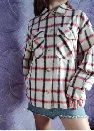 Плотная оверсайз рубашка zara