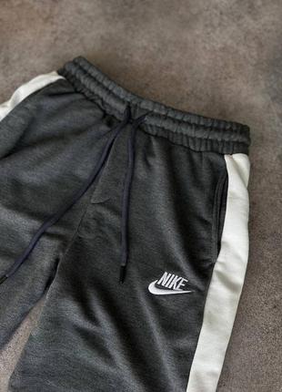 Мужские демисезонные спортивные трикотажные штаны оверсайз nike3 фото