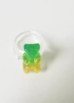 Кільце з ведмедиком різнобарвне, окружність пальця 4,5 см (не регулюється), пластик