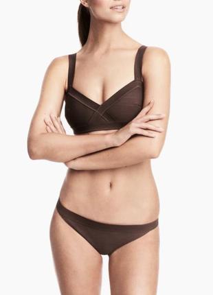 Преміумбежевий бандажний купальник бандо гумка в рубчик у стилі herve leger