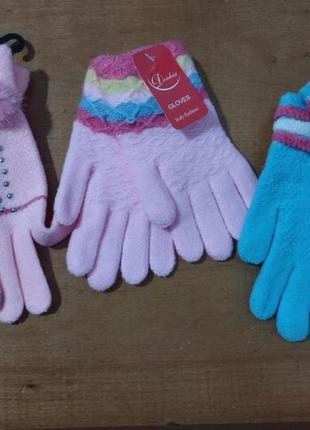 Рукавички дитячі для дівчаток розпродажу. корона зима/осінь рожеві, червоні, блакитні.2 фото