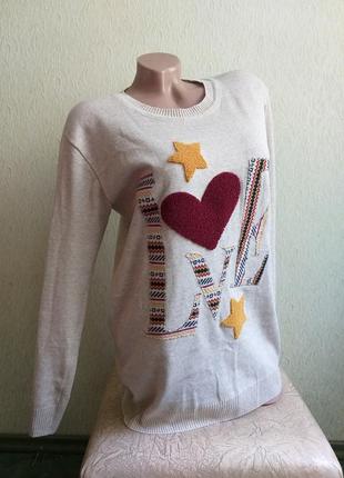 Бежевый свитер с нашивками. пуловер сердце, звезда. свитшот. айвори, бордовый, желтый. love.2 фото