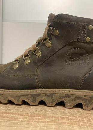 Sorel mad mukluk clearance