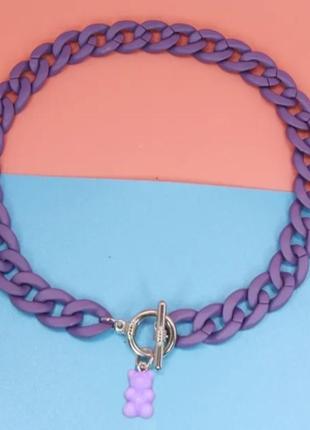 Ожерелье мишки фиолетовое - длина 39см, пластик, цинковый сплав