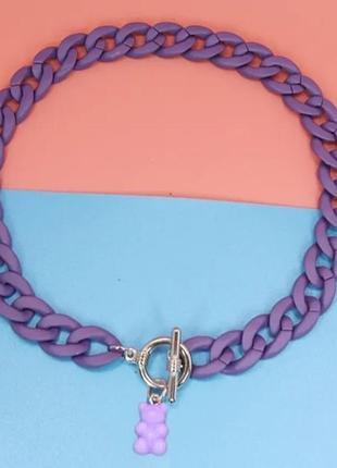 Намисто ведмедик фіолетове - довжина 39см, пластик, цинковий сплав