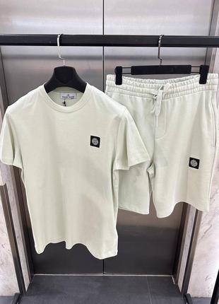 Футболка + шорты от stone island