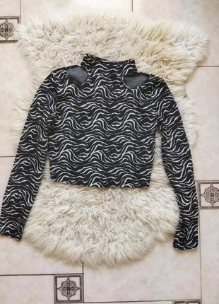 Укорочена кофтра,топ