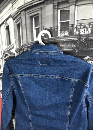Оригінальна джинсовка levi’s8 фото