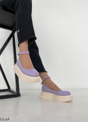 Туфельки на танкетке
цвет: lavender, натуральная кожа9 фото