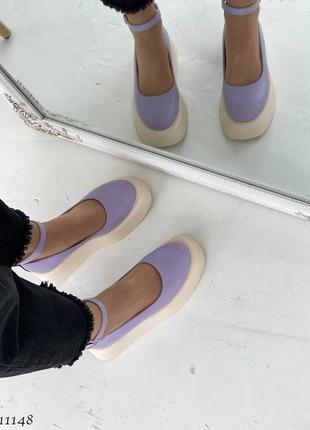 Туфельки на танкетке
цвет: lavender, натуральная кожа8 фото
