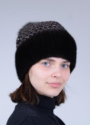 Женская вязаная норковая шапка с помпоном1 фото