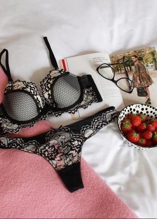 🌿бюстгальтер з мереживом hunkemoller